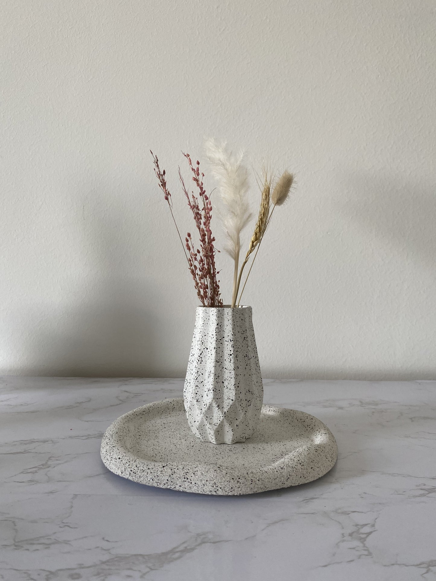 Hibiscus - Grey Granite