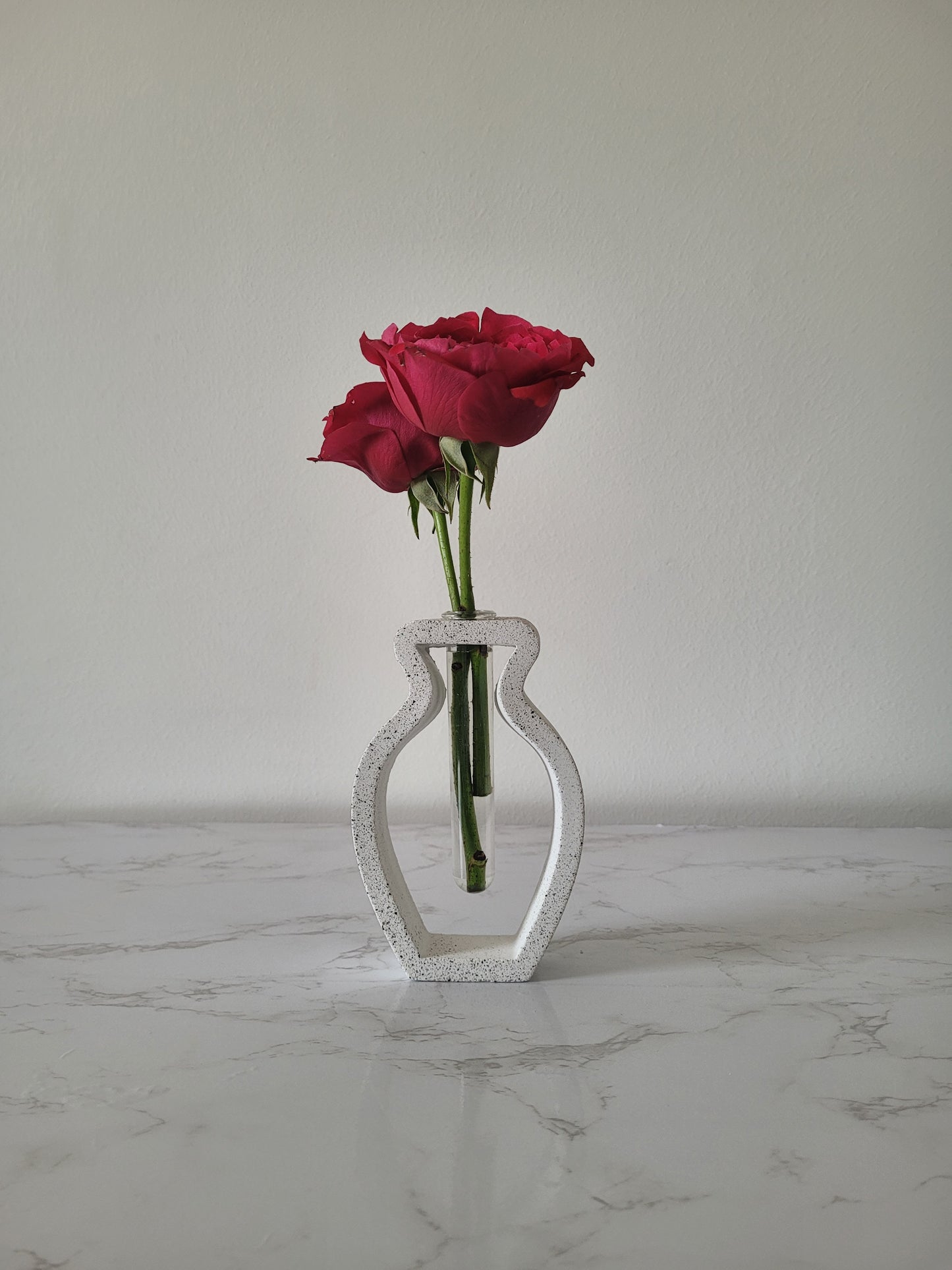 Marguerite - Grey Granite