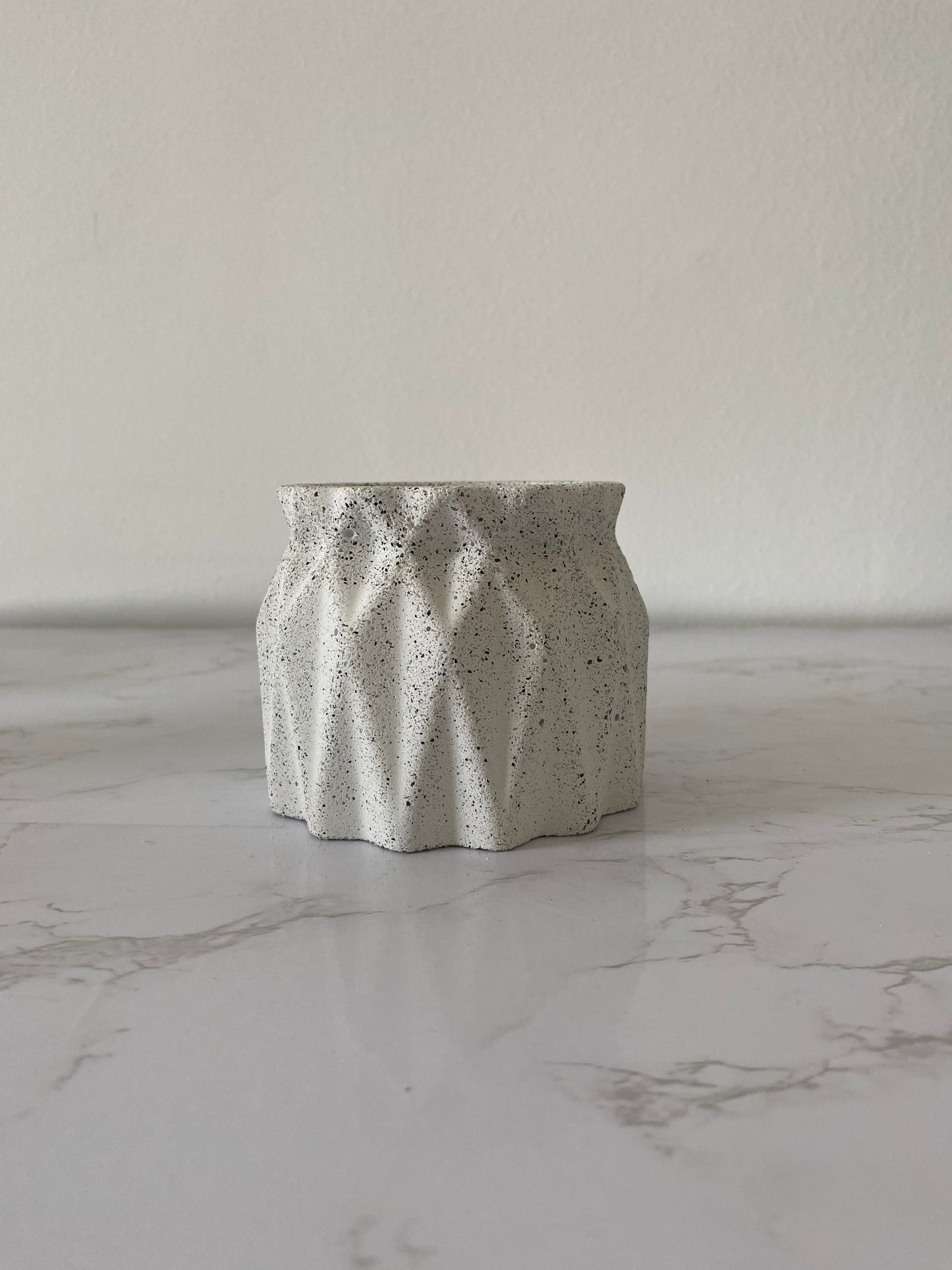Lys - Grey Granite