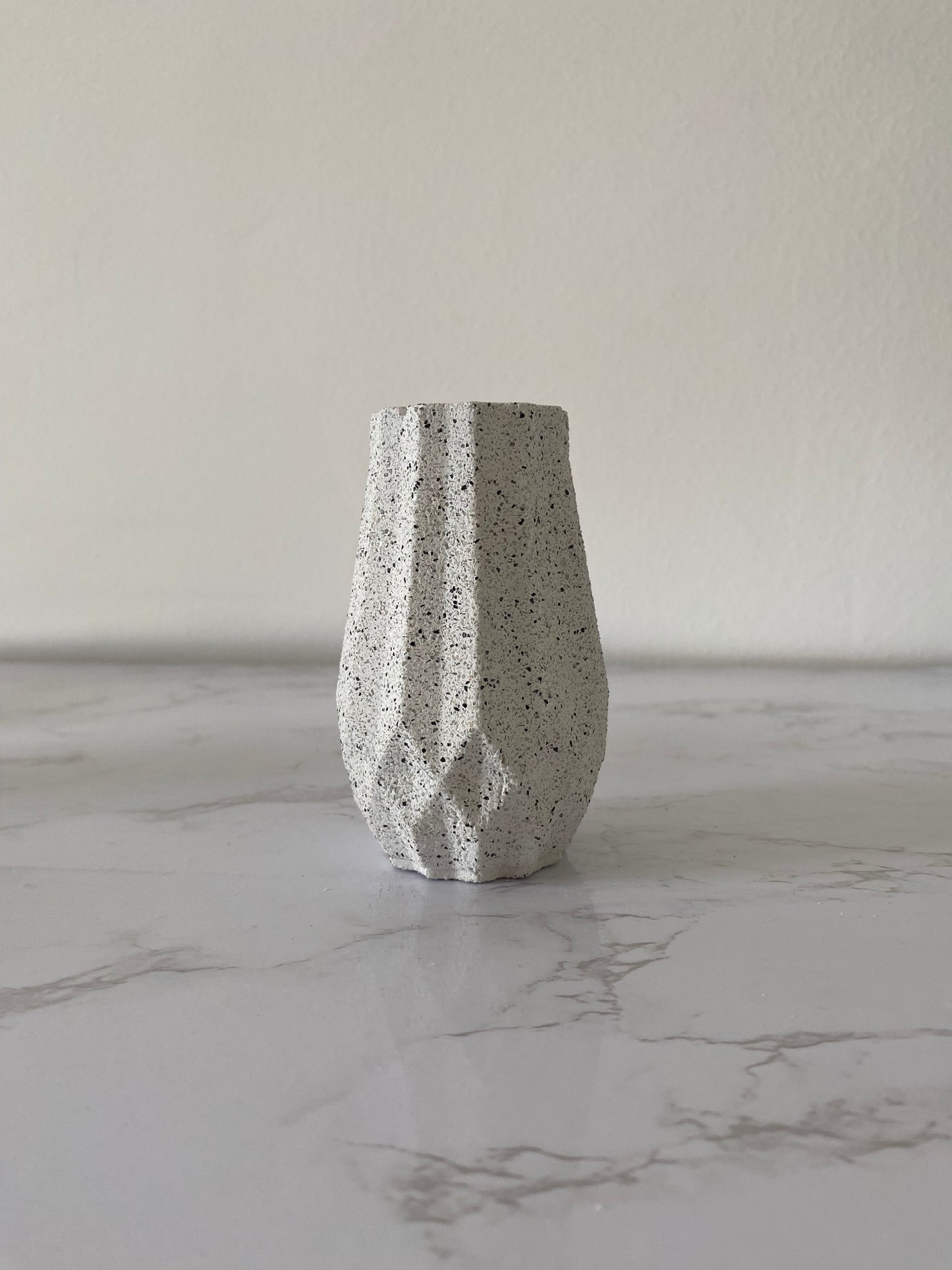 Magnolia - Grey Granite