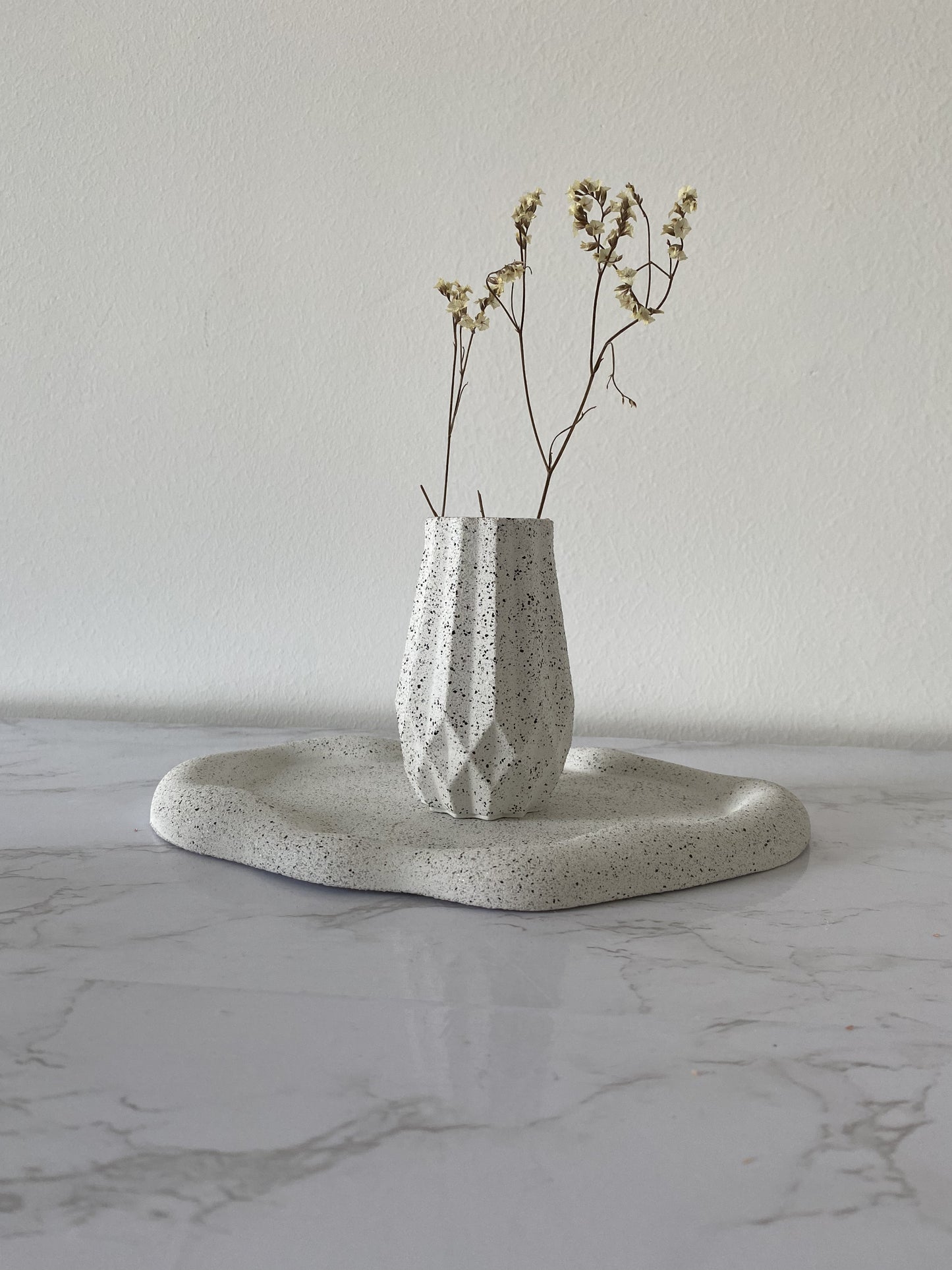 Jacinthe - Grey Granite